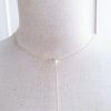 Aurélia - Collier de dos mariage minimaliste avec perles Swarovski