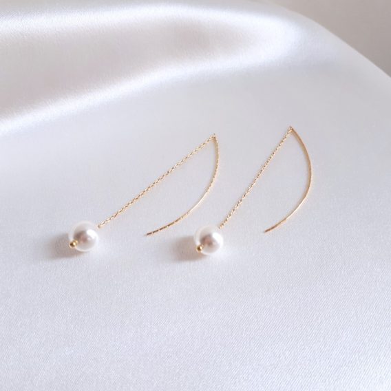 Ayla - Boucles d'oreilles minimaliste chaînes fine et tiges avec perles swarovski