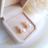 Camélia - Boucles d’oreilles mariage fleur avec perles Swarovski