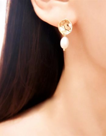 Julie - Boucles d'oreilles minimaliste plaqué Or avec perles naturelles