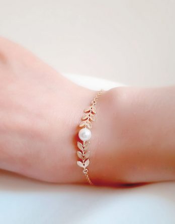 Laurie 2 - Bracelet feuilles laurier plaqué Or 18K avec perles Swarovski pour mariage champêtre