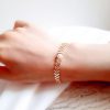 Laurie - bracelet feuilles de laurier plaqué Or 18K avec perles Swarovski, Bracelet mariage champêtre chic