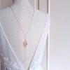 Lorie - Collier de dos mariage plaqué Or 18K pendentif feuille avec cristal Swarovski