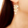 May - Boucles d'oreilles mariage fleurs délicates avec perles Swarovski