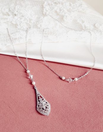 Olympia - Collier avec bijou de dos mariage style retro chic avec perles Swarovski