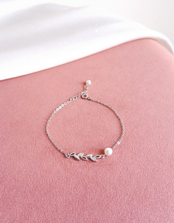 Romy - Bracelet feuille avec perles pour mariage champêtre chic